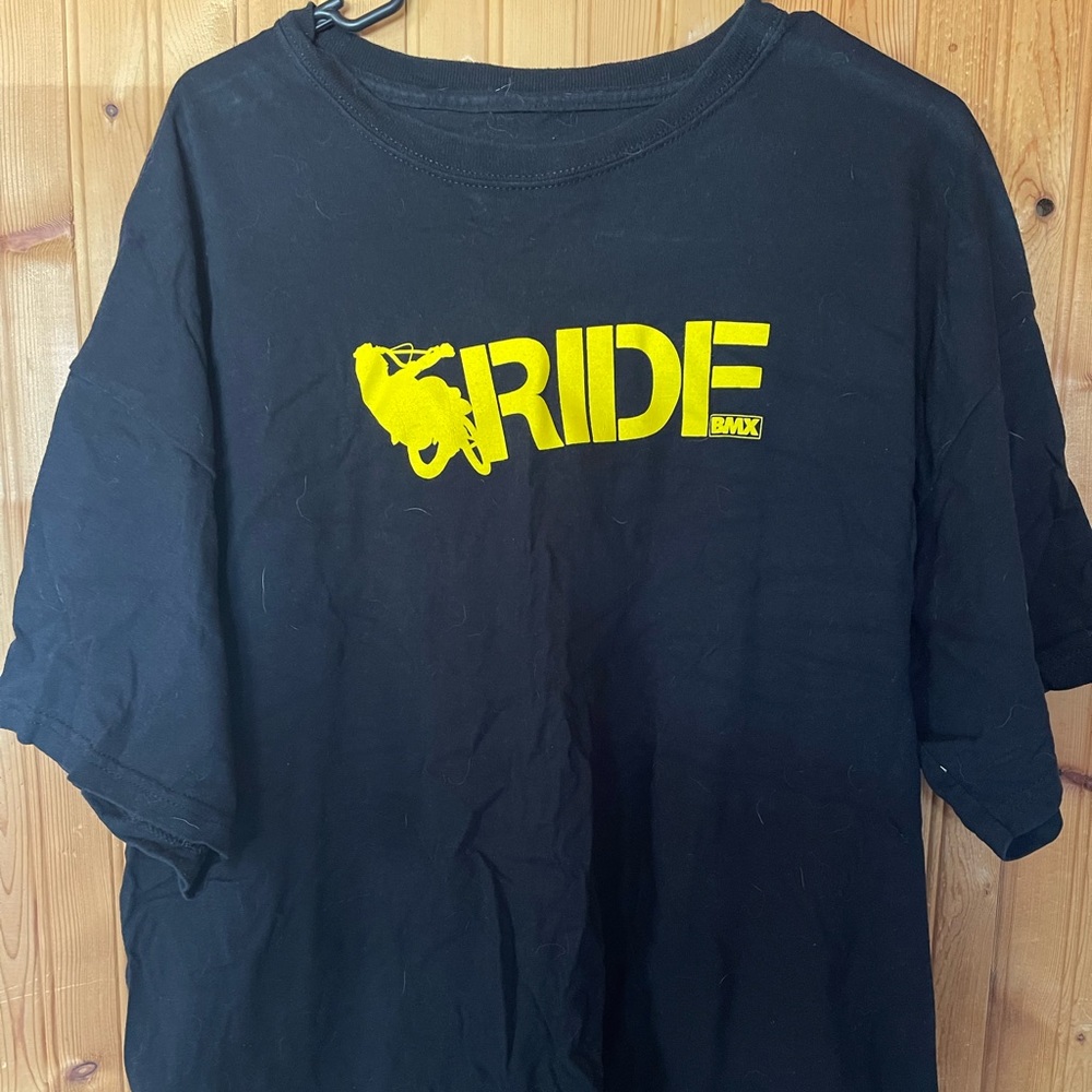 Men’s BMX tshirt. Tags are tore off resembles a men’s L